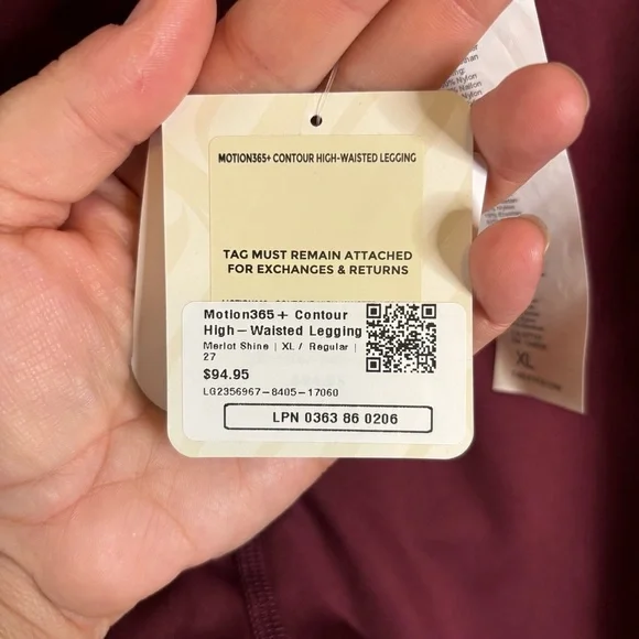 Fabletics Motion365+ Contour High-Waisted Legging in Merlot - Picture 5 of 16